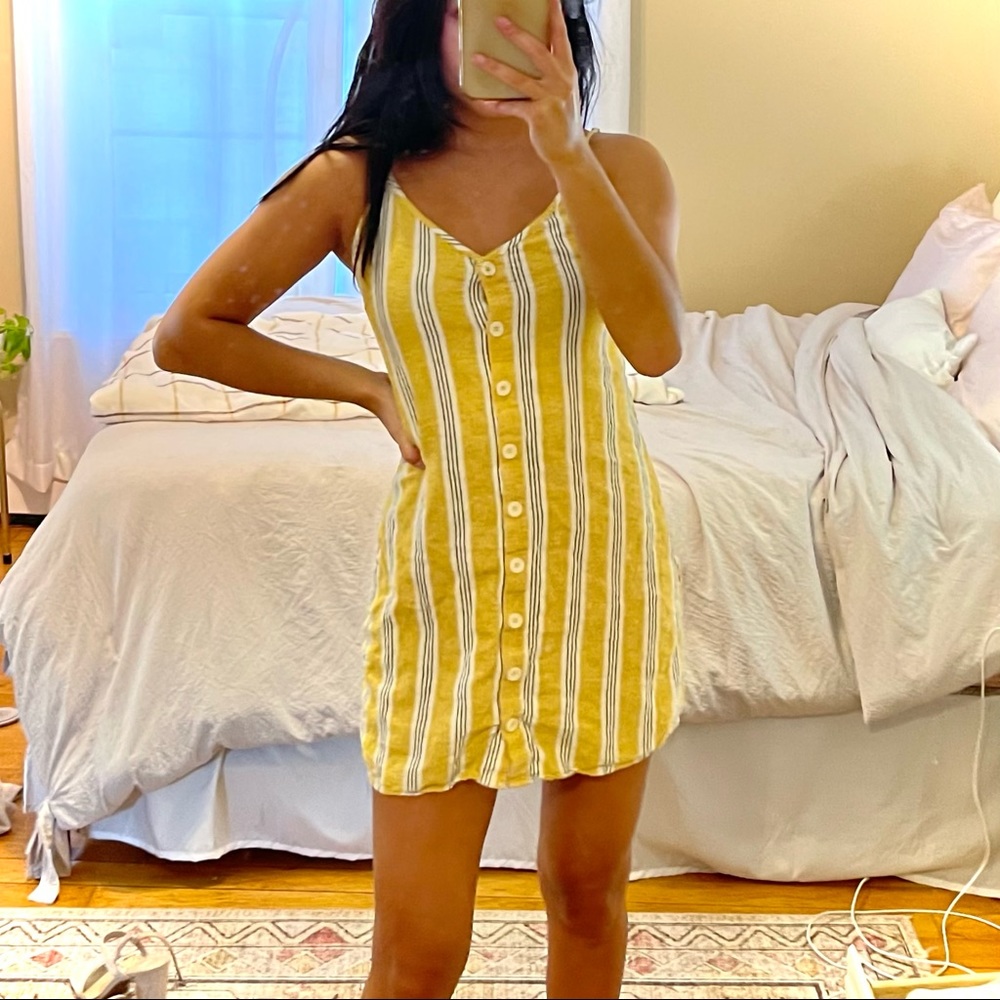 ❌SOLD❌ Cute Yellow Mini Dress
